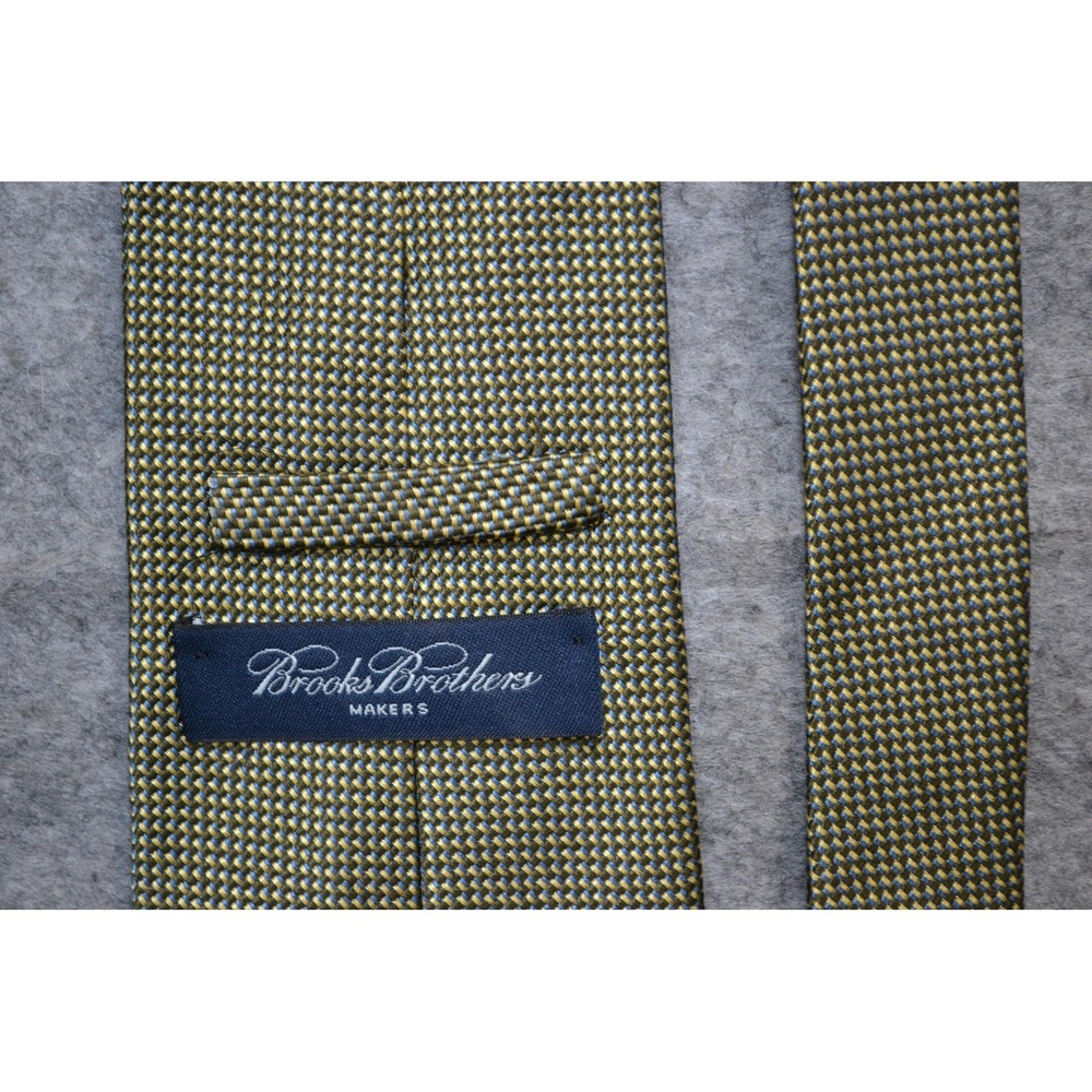 Brooks Brothers Makers Tie Mens Green Geometric 100% Silk Woven Necktie Made USA